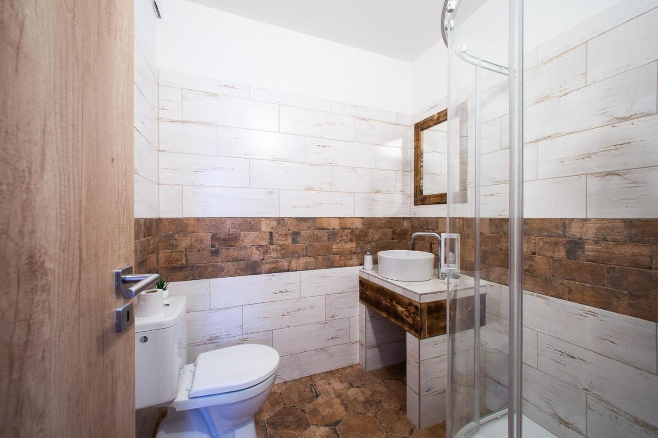 Penzion Sarlota & Vinarstvi Vitek Josef Mutěnice Extérieur photo